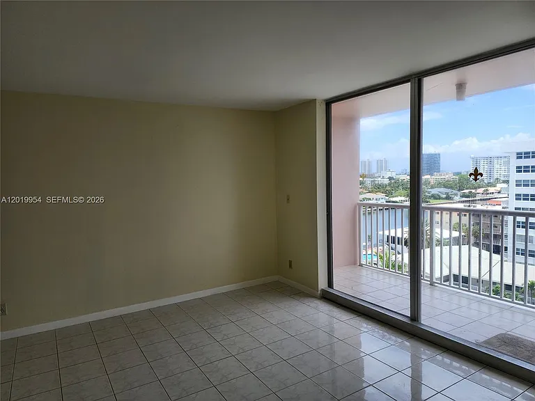 3161 S Ocean Dr #903 — Photo 5