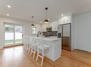 5961 Jannette St, Philadelphia, PA 19128