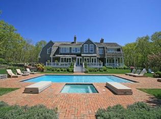 821 Edge Of Woods Rd, Water Mill, NY 11976