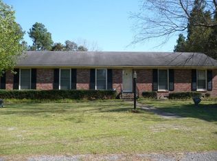 412 Darlington St, Manning, SC 29102