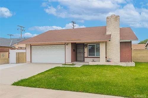 16752 Leafwood Cir Photo 1