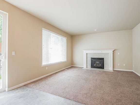 4th image of 18013 97th Avenue Ct E