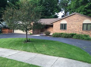 1744 Arnold Ave, Rockford, IL 61108