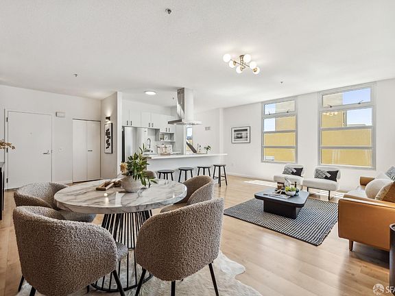 3rd image of 400 Spear St APT 303