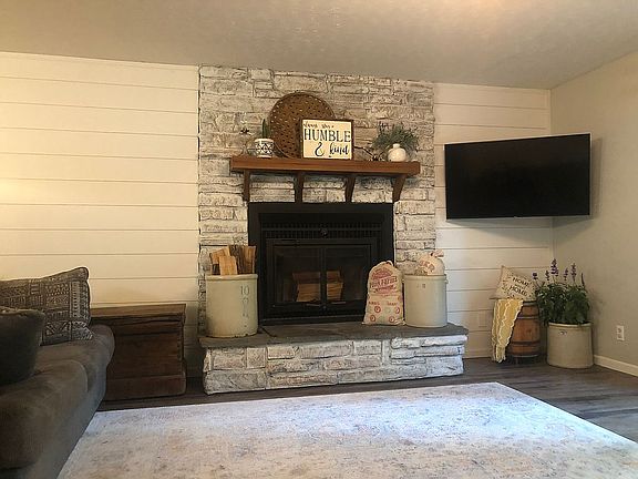 3rd image of 3275 County Road 333