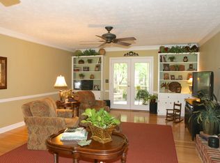 1142 Mitsy Hollow Dr NE, Marietta, GA 30068