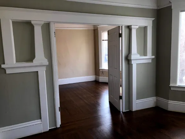4824 Telegraph Ave, Oakland, CA 94609