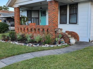 302 N Eastwood St, Houston, TX 77011