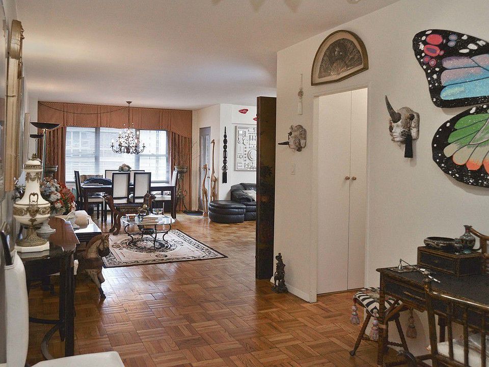 1st image of 1325 1st Ave #B1209