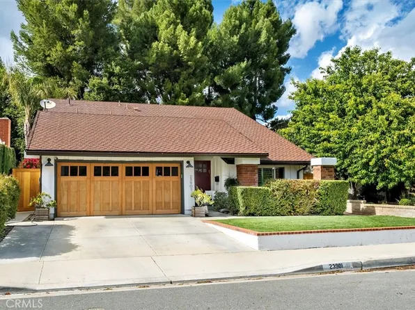 23901 Rotunda Rd, Santa Clarita, CA 91355