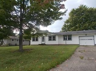 3620 Demura Dr SE, Warren, OH 44484