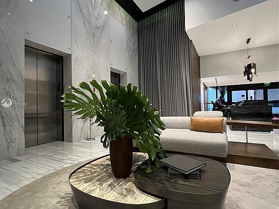 2nd image of 1100 Biscayne Blvd Unit 4504