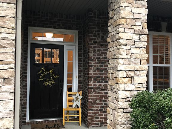 2nd image of 1037 Willow Cir