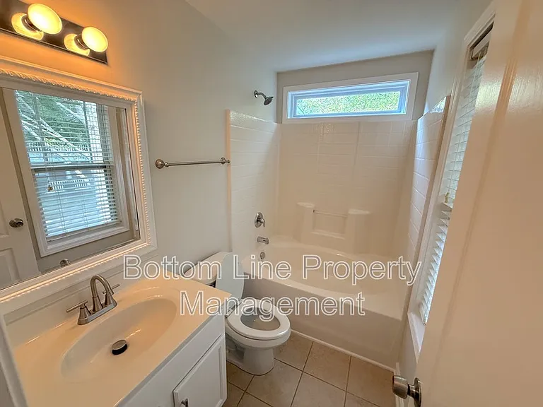 13129 Windy Lea Ln — Photo 17