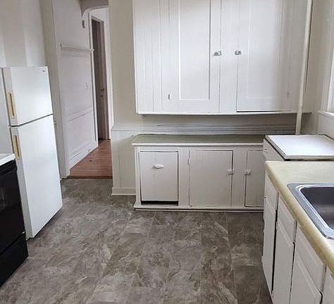 4th image of 504 Maple Ave #2