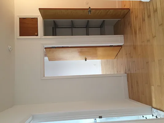 Rented by GreenVill Real Estate LLC | media 12