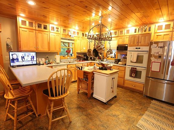 3rd image of 351 Warrior Ridge Way
