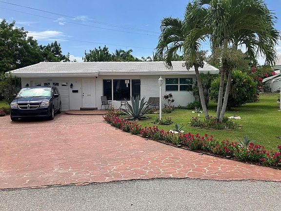 2nd image of 2830 NW 1st Avenue