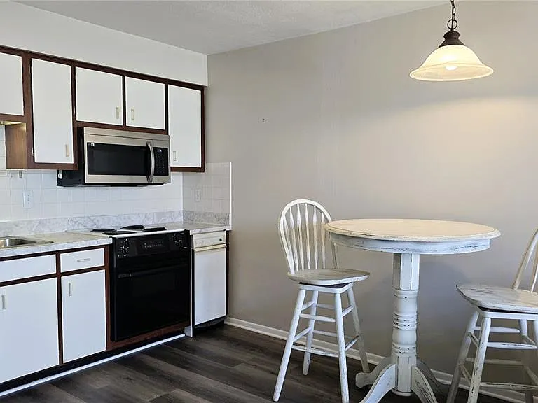 4354 Tahitian Gardens Cir #F — Photo 11