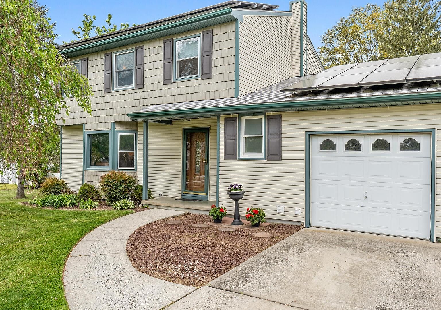 19 Greenbrook Dr, East Windsor, NJ 08512 Zillow