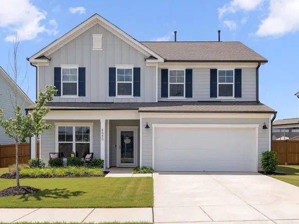 4640 Okeechobee Ct, Fuquay Varina, NC 27526