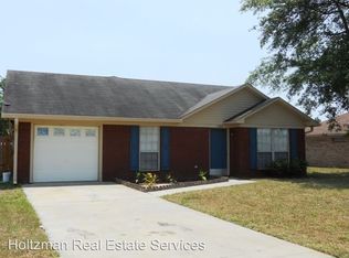 1105 Ballard Dr, Hinesville, GA 31313