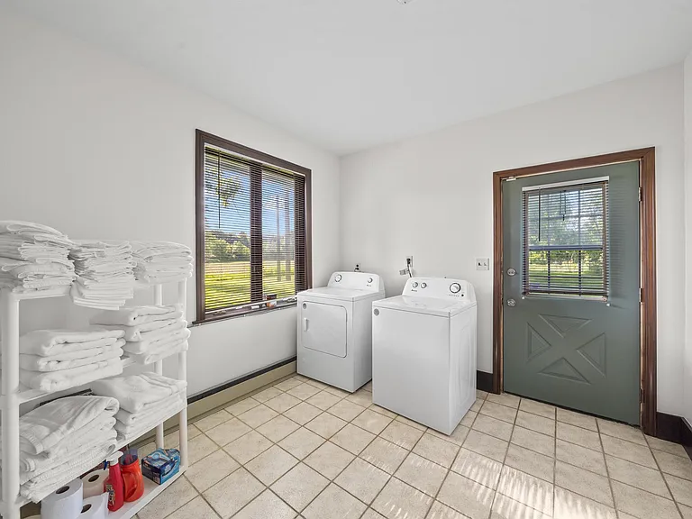 4725 E North Territorial Rd — Photo 24