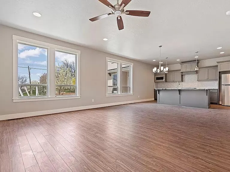 73 E Ranch Dr — Photo 12