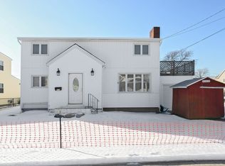 412 Little East Neck Rd S, Babylon, NY 11702