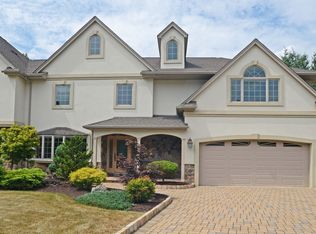 8 Patania Ct, Lincoln Park, NJ 07035