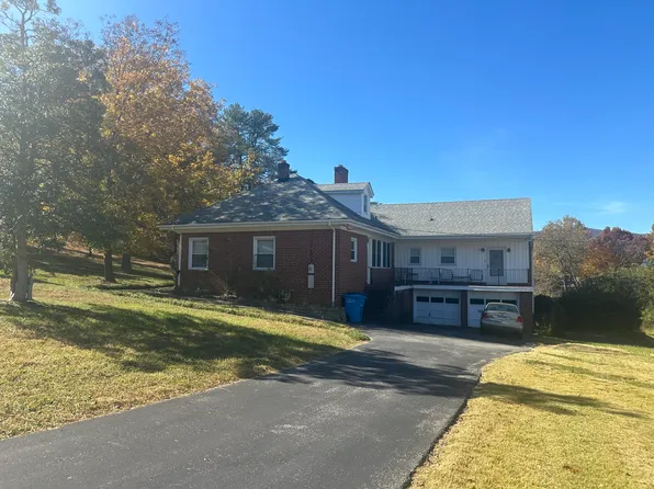 4635 Grandin Rd SW, Roanoke, VA 24018