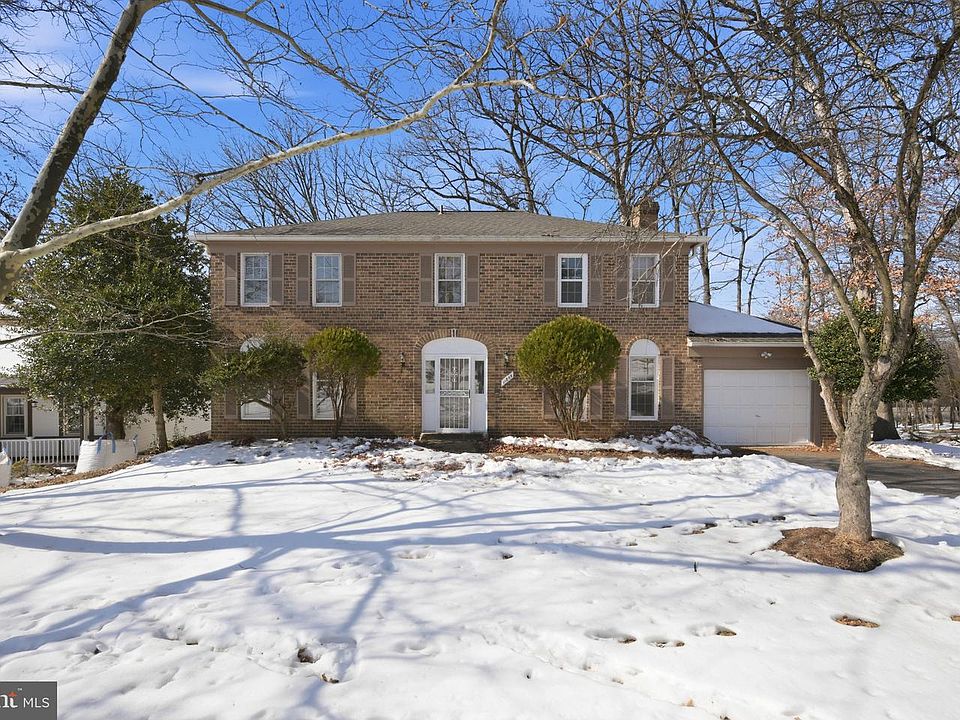 1st image of 11844 Dinwiddie Dr
