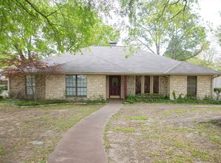 1119 Hillside Dr, Athens, TX 75751