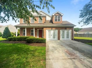 528 Happy Acres Rd, Chesapeake, VA 23323