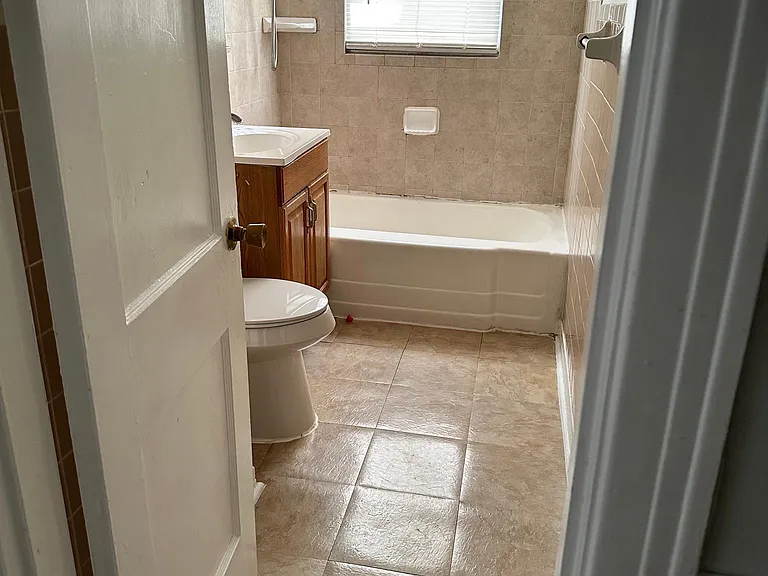 4707 March Ave — Photo 5