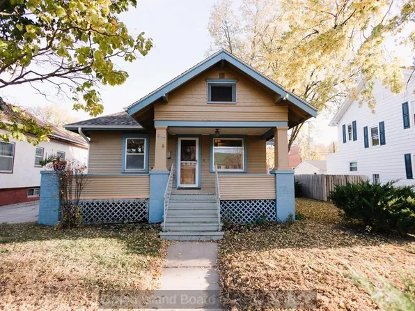 217 W 12th St, Grand Island, NE 68801