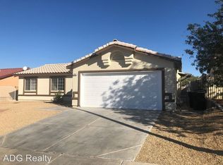916 Clubview Dr, Henderson, NV 89015