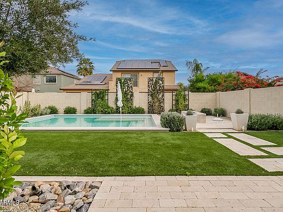 5th image of 12897 N 151ST Drive