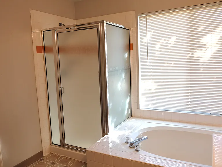 4575 Goodwin Rd — Photo 11