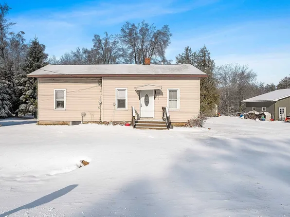 519 County Rd W, Coleman, WI 54112