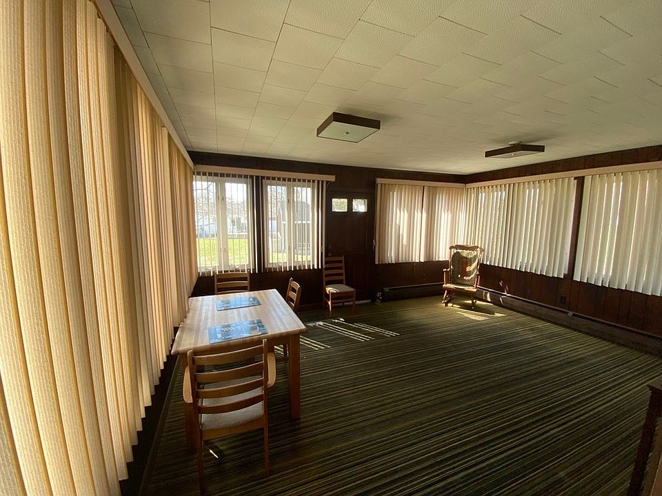 80 Nimitz Rd, Swansea, MA 02777 Zillow