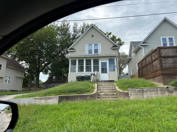614 S 15th St, Fort Dodge, IA 50501
