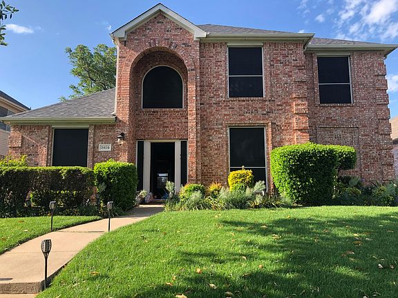 2nd image of 3929 Bexhill Dr