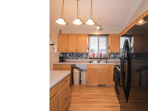 5th image of 3654 Brentwood Dr