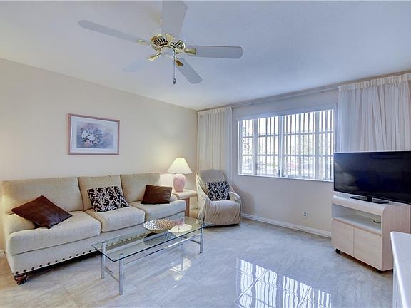 5th image of 6263 NE 19th Ave APT 1009