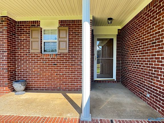 4th image of 1169 Pine Grove Rd