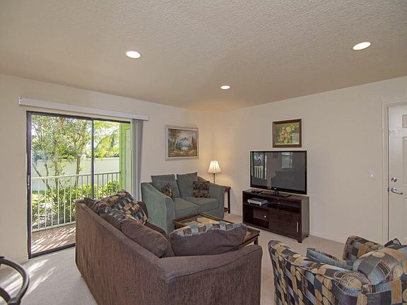 3rd image of 1115 3rd Ave APT 102