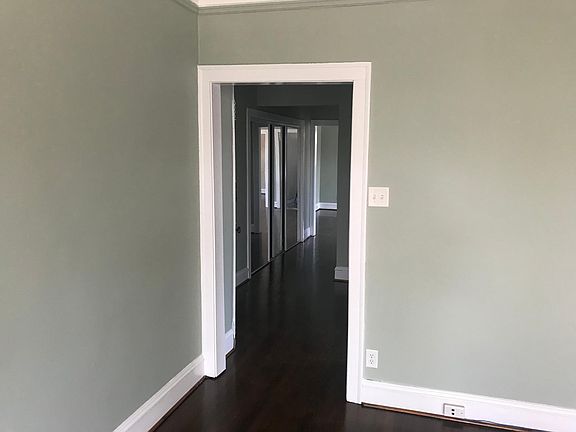 2nd image of 2414 W Winona St APT 2