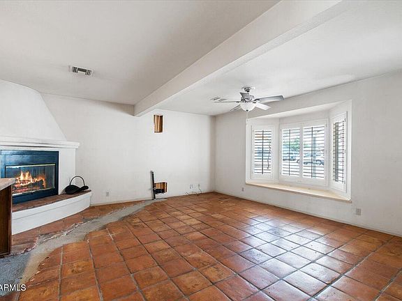 5th image of 2827 N 74th Pl