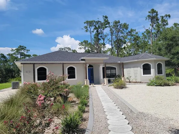 8570 Tropicaire Blvd, North Port, FL 34291